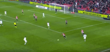 为什么外野传球的精准度比力量更重要