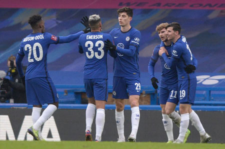 历史第一人！哈登占据快船&火箭队史单场得分纪录