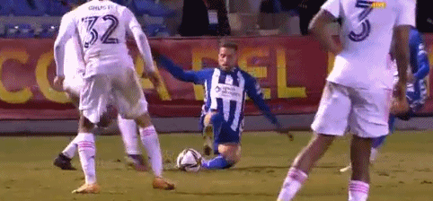 《逆水寒》手游AI负责人云栖分享：AI重塑虚拟世界情感链接