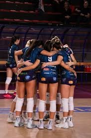 在《孤山独影 Cairn》开启人生攀岩体验 将于2026年1月30日正式发售