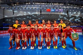 哈兰德：刚进国家队我不擅长应对压力，现在我是这方面的专家