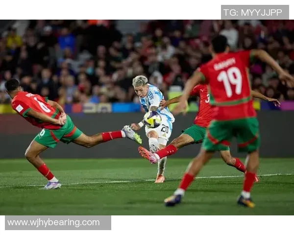 麻将这张牌暴露太多（这张麻将牌透露太多信息）